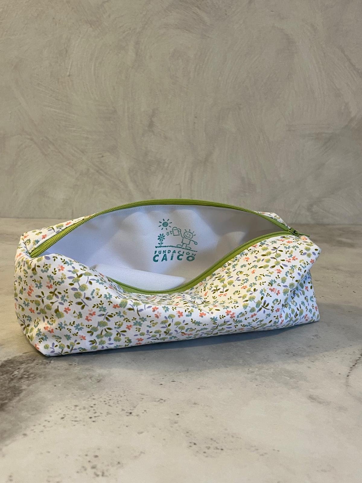 Neceser Jazmín verde fundación Caico