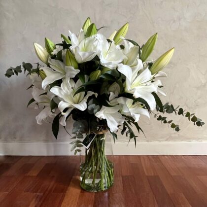 Ramo lirios blancos